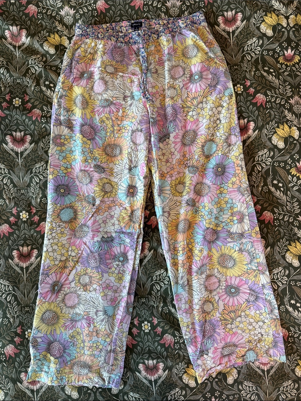 GAP Body Floral Two-Piece Pajama Set in soft cotton poplin - Picture 12 of 16